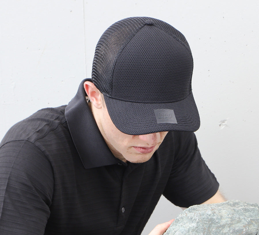 IV103 Nylon/Mesh